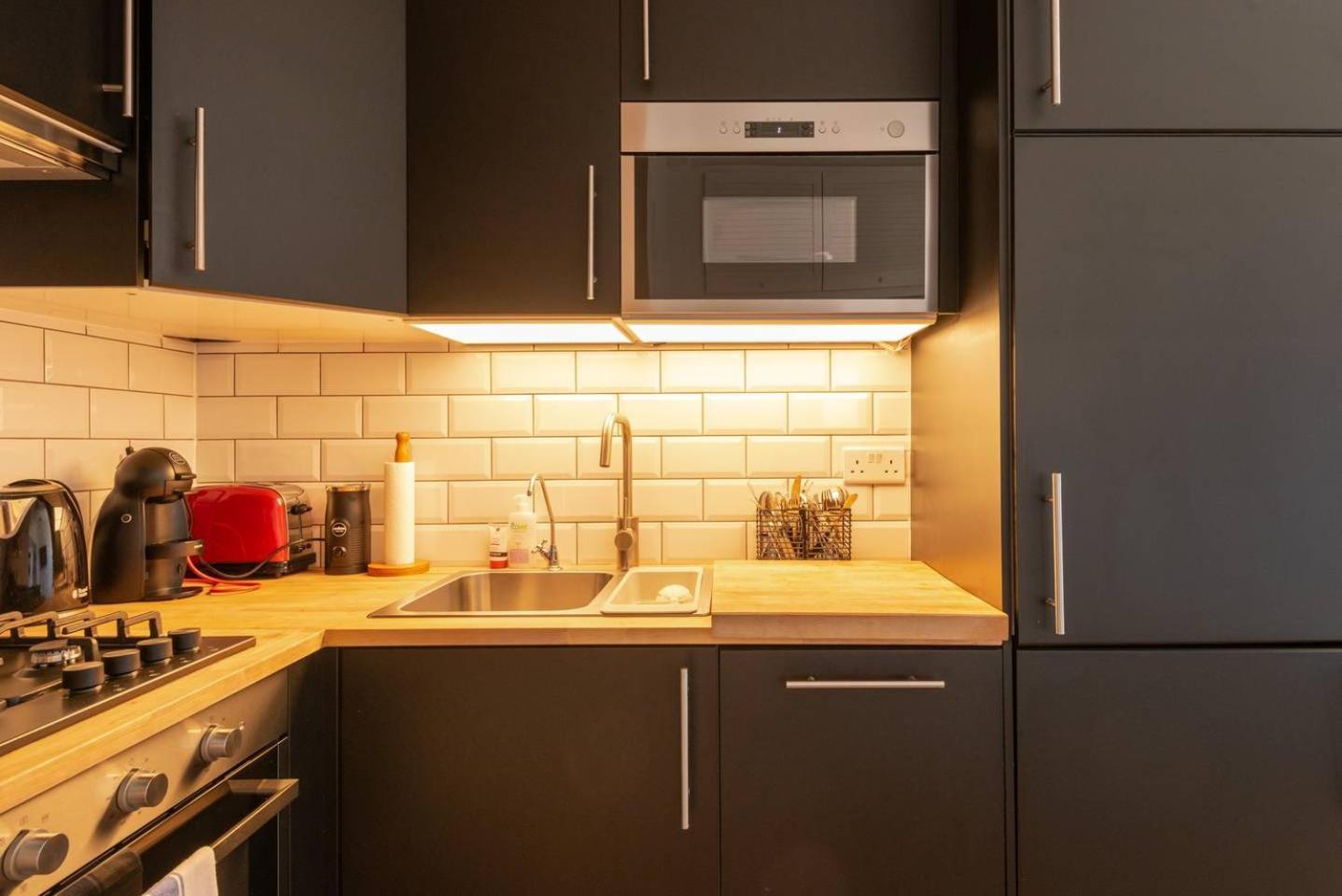 Apartmán Guestready - 1Br Flat Ideally Located In Zone 2 Fits 3 Londýn Exteriér fotografie